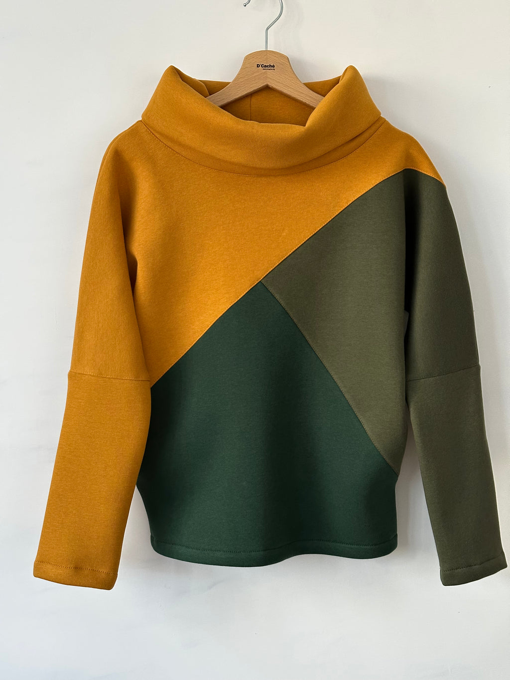 Warm & Soft Women's Pocket Sweater