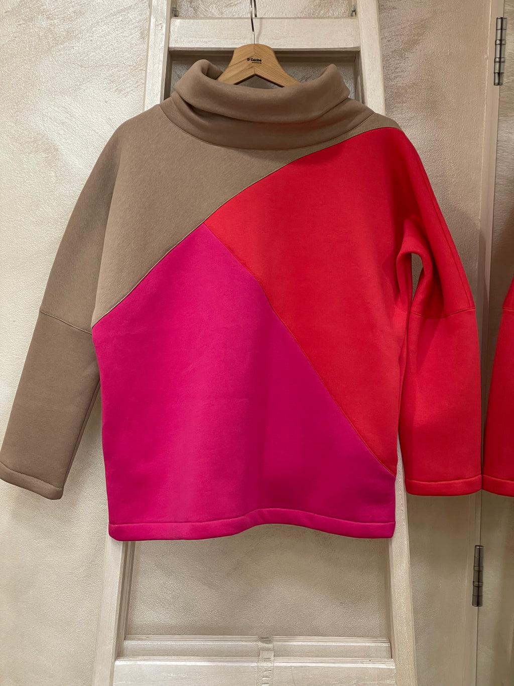 Warm & Soft Women's Pocket Sweater