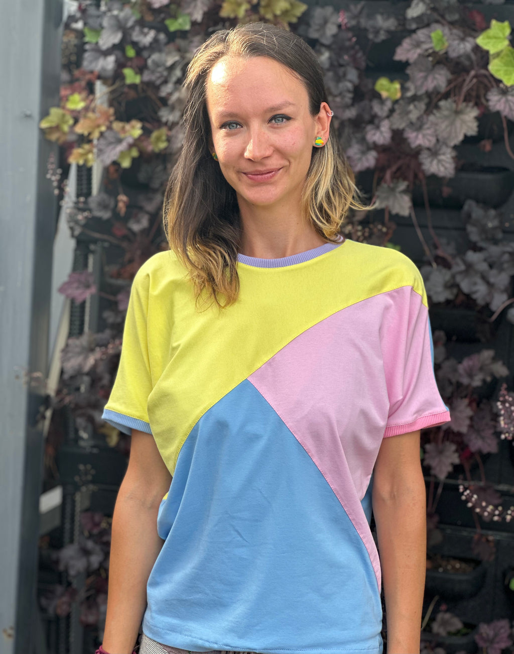 Three-Color Cotton Stretch Women's T-Shirt